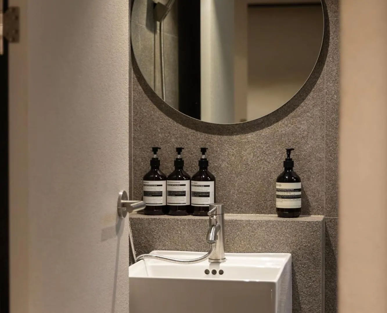 Apartamento Lighthouse 249 Ddp Dongdaemun Seúl 0*,  Corea del Sur